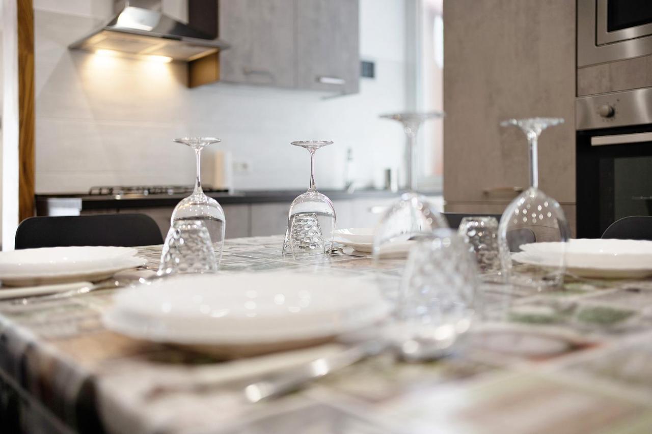 Casa Acqua Mare Parasio อิมเปรีอา ภายนอก รูปภาพ